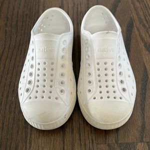 Native Jefferson Slip-On in white, size 9C